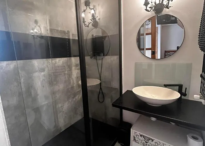 Jelonkowo בית הארחה 3*