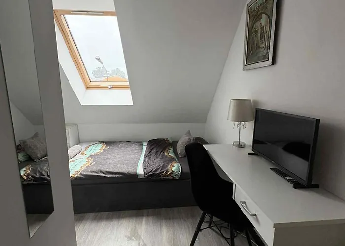 Jelonkowo 3* ילנייה גורה